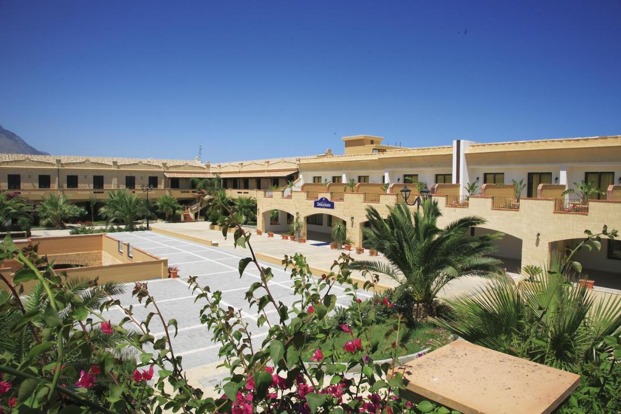 Dolcestate Hotel -Club Campofelice Di Roccella Eksteriør bilde