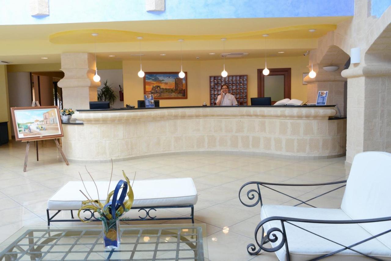 Dolcestate Hotel -Club Campofelice Di Roccella Eksteriør bilde
